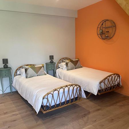 Le Moulin De Moquesouris - Chambres D'Hotes Et Table D'Hote Nazelles-Negron Esterno foto