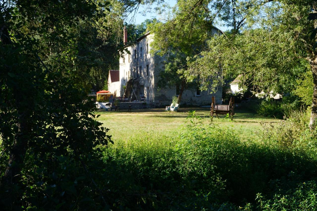 Le Moulin De Moquesouris - Chambres D'Hotes Et Table D'Hote Nazelles-Negron Esterno foto